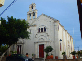 Church-of-Michail-Archaggelos-episkopi-crete-greece